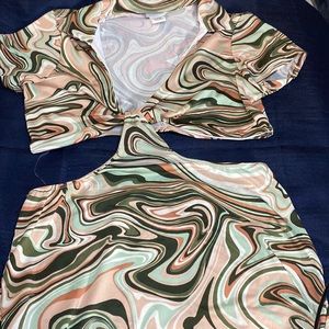 Woman’s cropped shirt dress